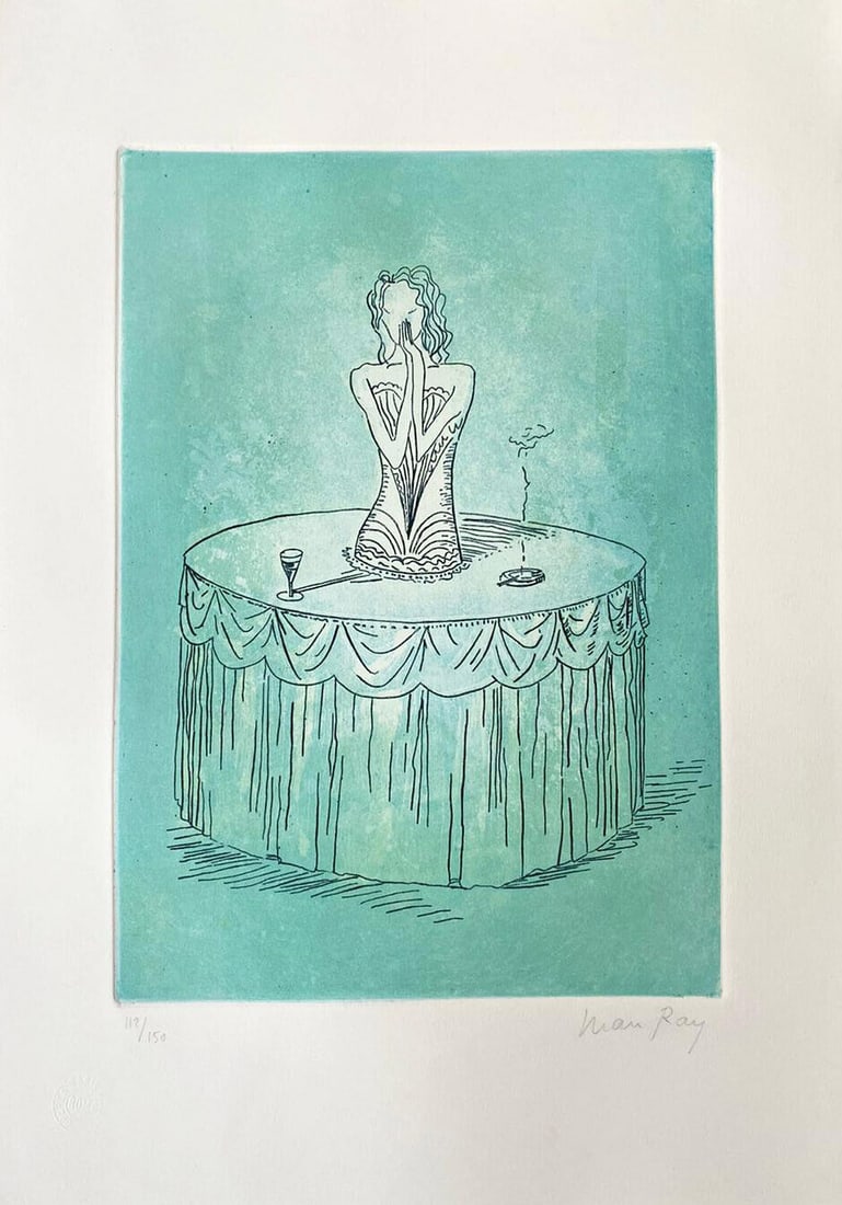 Man Ray Acquaforte Hand Signed Numbered Pencil Rare Le: HommeRay Comment: "Dguisement de bal" Portfolio d'art contenant un pome d'Ezra Pound, ami bien connu de l'artiste qui il a ddi un clbre portrait photographique Superbe gravure originale conserve en pa