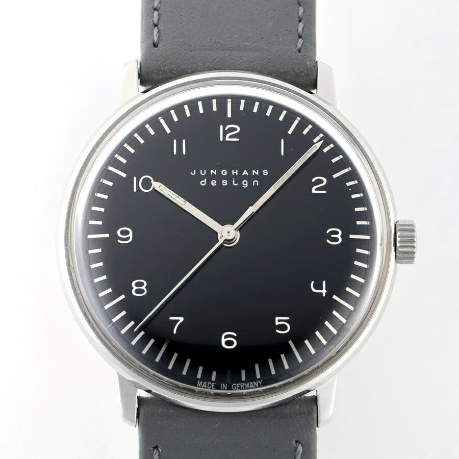Junghans Max Bill Hand-Wound 27.3702 Black Manual: Material: SS/LEATHER Size: W: 34.0mm x H: 37.0mm x T: 9.0mm Lug: 18.0mm Type: Wrist watch Product Disclaimer: Items may exhibit light wear, such as minor scratches or slight tarnishing appropriate to