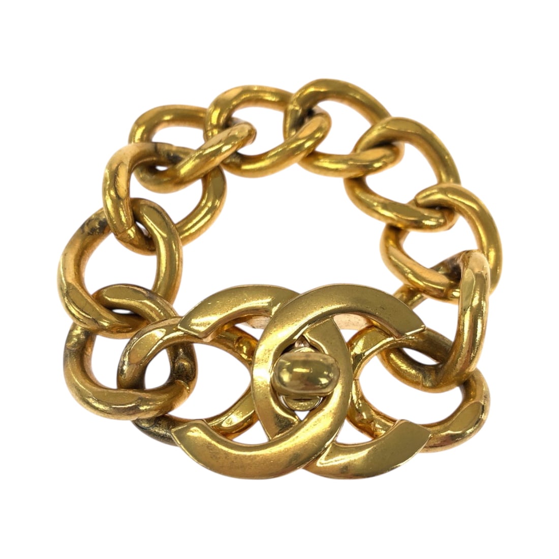 Chanel Bracelet Plating Gold 1995 Coco Mark Turnlock: Gender: Women Pattern: 1995 Brand: CHANEL Item: bracelet Model: COCO Mark Turnlock Line: 1995 Gender: Women Color: gold Material: plating Accessories: None Size: cm (approx.): Total Length: 19.5cm inc