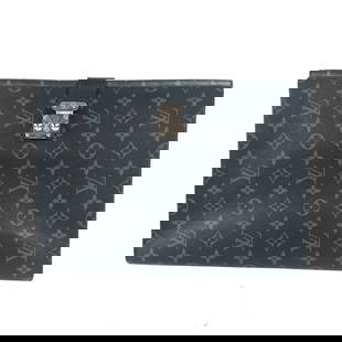 Louis Vuitton Clutch Bag Gi0273 Monogram Eclipse Canvas Black Monogram Eclipse Porte De Gumain: Material: Monogram canvas Model: Porto Documents Frank GM Gender: Mens Pattern: Monogram Eclipse Brand: LOUIS VUITTON Item: Clutch bag Model: Porte de Gumain Frank GM Line: Monogram Eclipse Gender: me