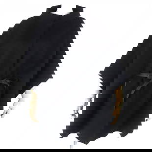 Loro Piana Poncho Faq3753 Cashmere Black Salzburg: Material: Lambskin Gender: Women Brand: Loro Piana Item: poncho Model: Salzburg Gender: Women Color: black Material: Main: 100% cashmere, Leather: 100% lambskin Accessories: belt Size: cm (approx.): D