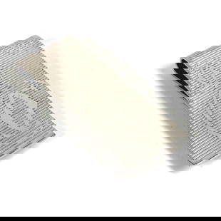 Cartier Money Clip Stainless Steel Silver Happy Birthday Logo: Gender: Mens Brand: CARTIER Item: Money clip Model: happy birthday logo Gender: mens Color: Silver Material: Stainless Steel Accessories: Storage box, storage bag Size: cm (approx.): H50mm x W18mm inc