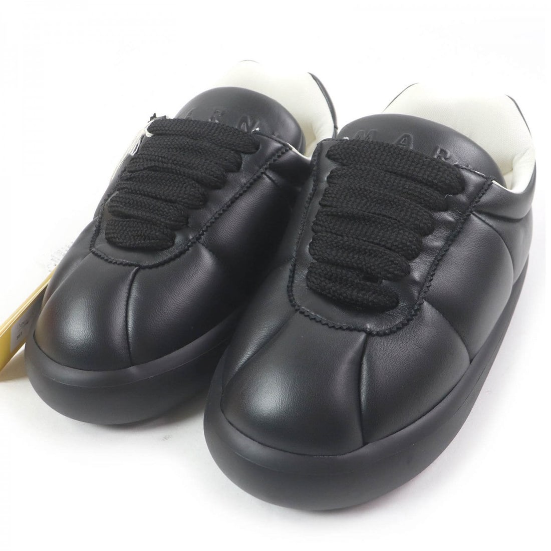 Marni Low Cut Sneakers Snzu015802 Main: Material: Leather Gender: Mens Brand: MARNI Item: Low cut sneakers Model: BIGFOOT2.0 Gender: mens Color: black Material: Main: Lamb leather Accessories: Box, storage bag, extra string, tag Notation Si