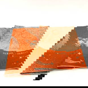 Hermes Scarf Cotton, Silk Orange Clair De Lune Calegean 140 Women: Material: Cotton Gender: Women Pattern: Clair De Lune Brand: HERMES Item: scarf Model: Calegean 140 Line: Clair De Lune Gender: Women Color: Orange Material: Cotton, Silk Accessories: Storage box Size