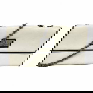 Chanel Shoulder Bag 2.55 W Chain Lambskin White: Brand: Chanel Type: Shoulder Bag Material: Leather Leather/Fur Type: Lambskin Color: White Hardware Color: Silver Gender: Women Size (Hxwxd): 13.5cm x 25cm x 7.5cm / 5.31'' x 9.84'' x 2.95'' Condition