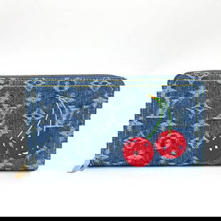 Louis Vuitton Long Wallet Purse M23161 Monogram Denim Blue Takashi Murakami Collaboration Monogram: Material: Monogram canvas Gender: Women Pattern: Takashi Murakami collaboration monogram denim LV TM Brand: LOUIS VUITTON Item: Long Wallet Purse Model: Zippy wallet Line: Takashi Murakami collaborati