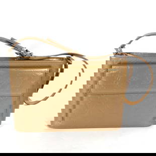 Louis Vuitton Shoulder Bag M55127 Monogram Mat Leather Gold Monogram Mat Alston Women: Material: Monogram canvas Model: Alston Umble Gender: Women Pattern: Monogram mat Brand: LOUIS VUITTON Item: Shoulder Bag Model: Alston Line: Monogram mat Gender: Women Color: gold Material: Monogram