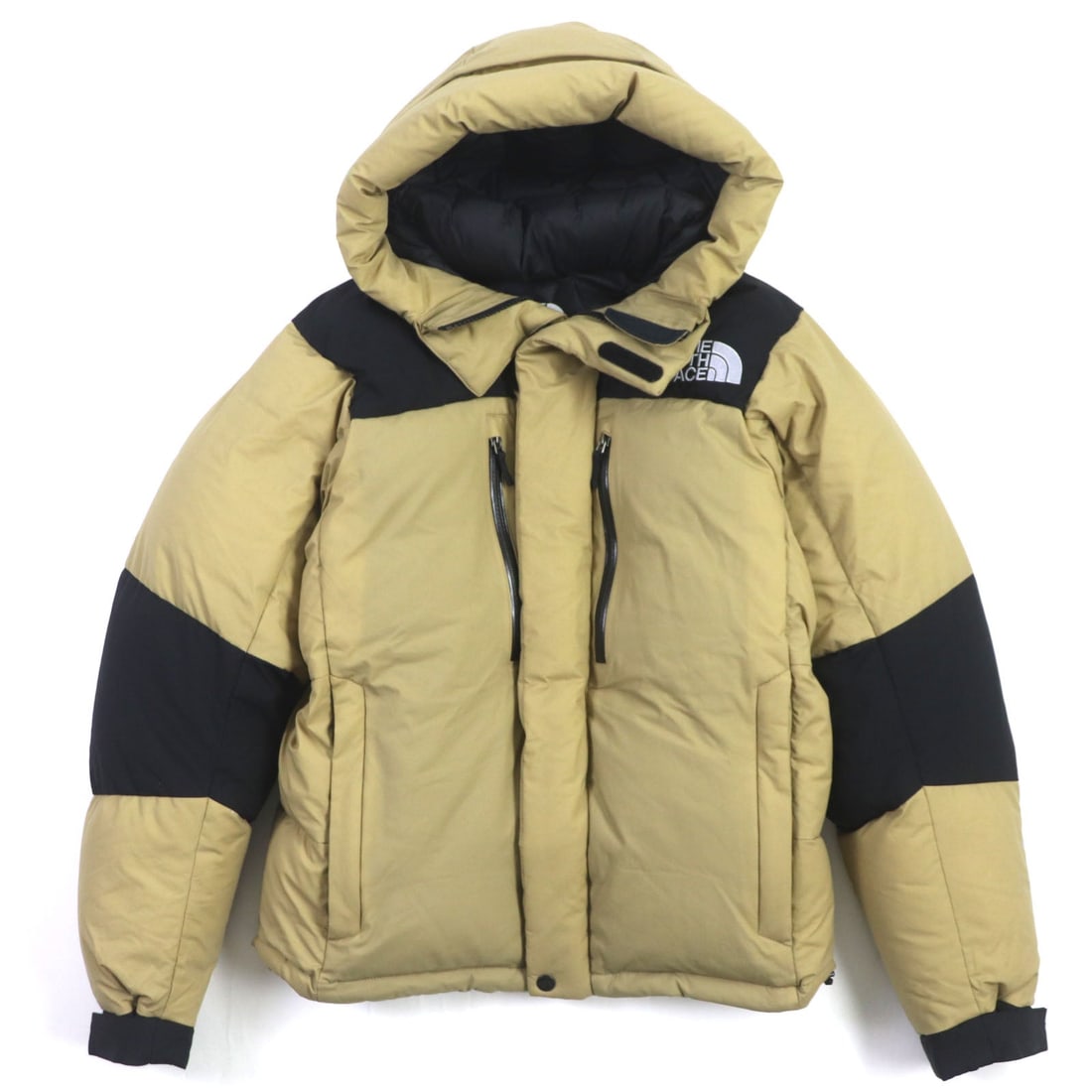 The North Face Down Jacket Nd91840 Outer: Material: Nylon Gender: Mens Brand: THE NORTH FACE Item: Down jacket Model: Baltro Light Jacket Gender: mens Color: Beige black Material: Outer: 100% nylon, Filling: 72% down, Filling: 20% rayon, Fill