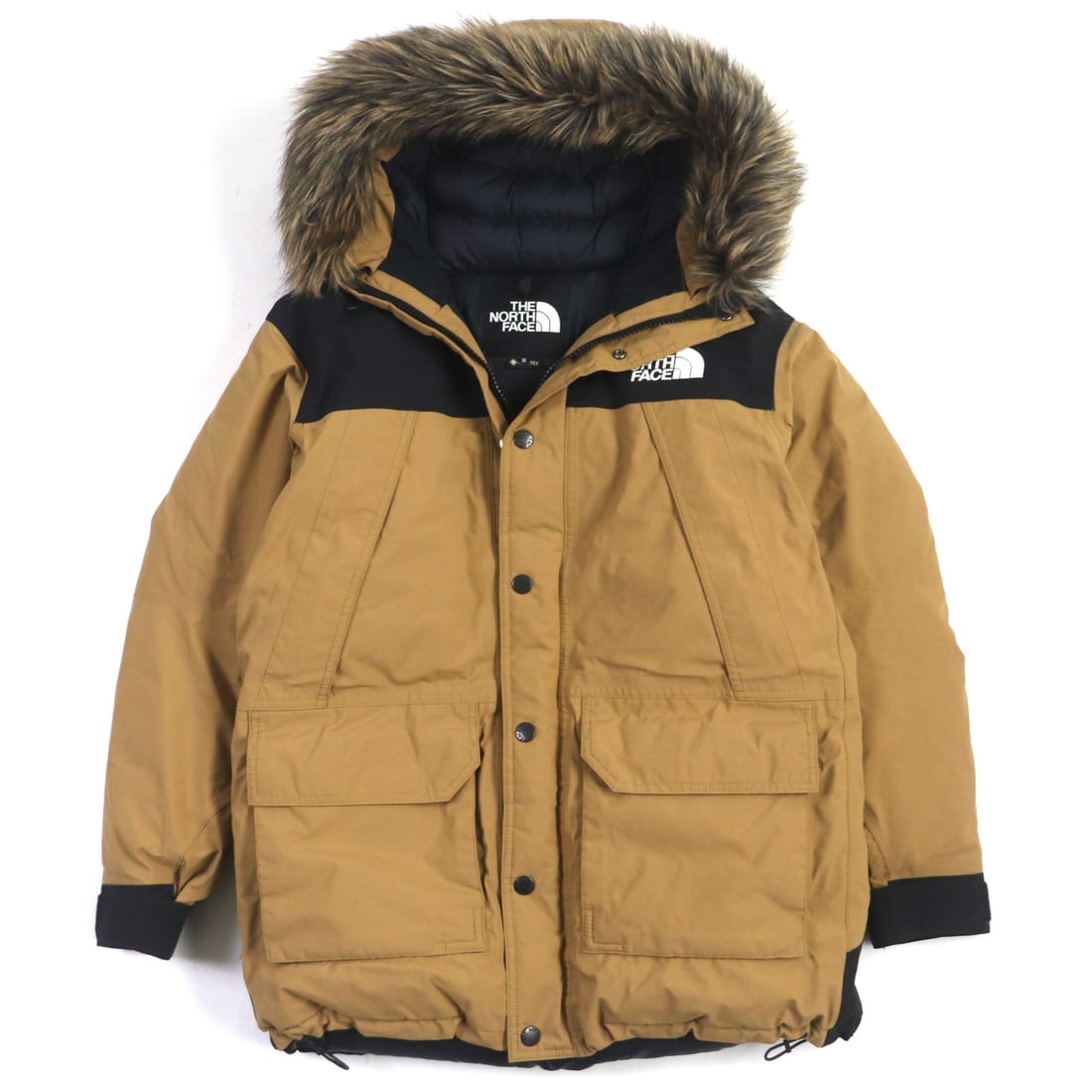 The North Face Down Jacket Nd91935 Outer: Material: Nylon Gender: Mens Brand: THE NORTH FACE Item: Down jacket Model: Mountain Down Coat Gender: mens Color: Light Brown Black Material: Outer: 100% nylon, Filling: 80% down, Filling: 20% feathe