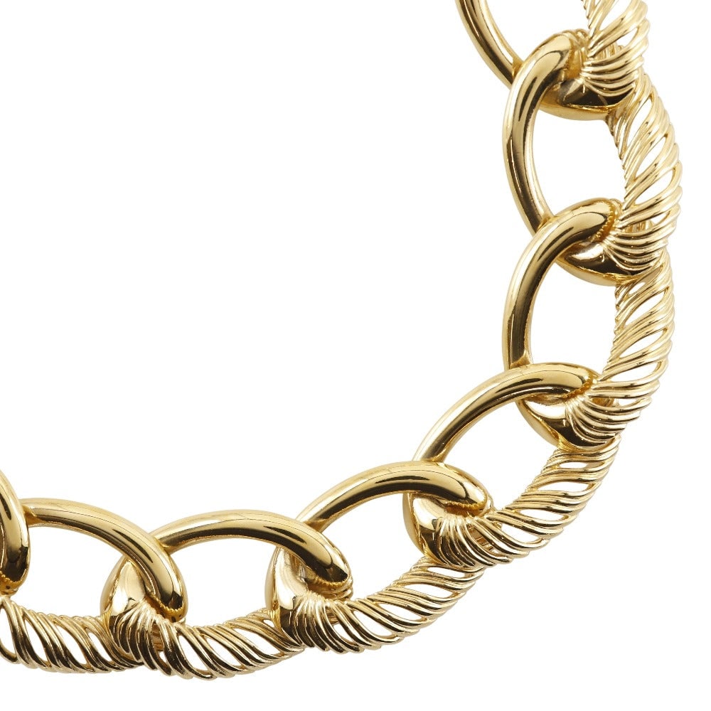 Givenchy Necklace Plated Gold Gold Big Chain Women: Material: GP Gender: Women Brand: Givenchy Item: Necklace Model: Big Chain Gender: Women Color: gold Material: Plated Gold Weight: 102.7g Accessories: Storage box Size: cm (approx.): Total Length: 40.