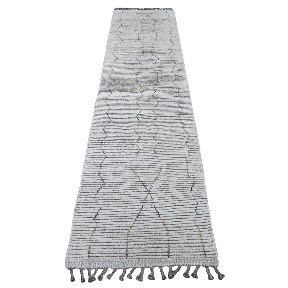 2'6"X10'6" White Hand Knotted Geometric Moroccan Weave Wool Runner Rug: Style: Moroccan Type: Indoor Material: Wool Color: Ivory Item Length: 126 Item Width: 30 Rug Type: Hand Knotted Pile: Wool Shape: Runner Field Color: Ivory Size: 2"6" x 10"6" / 76 CM X 320 CM Age: 200