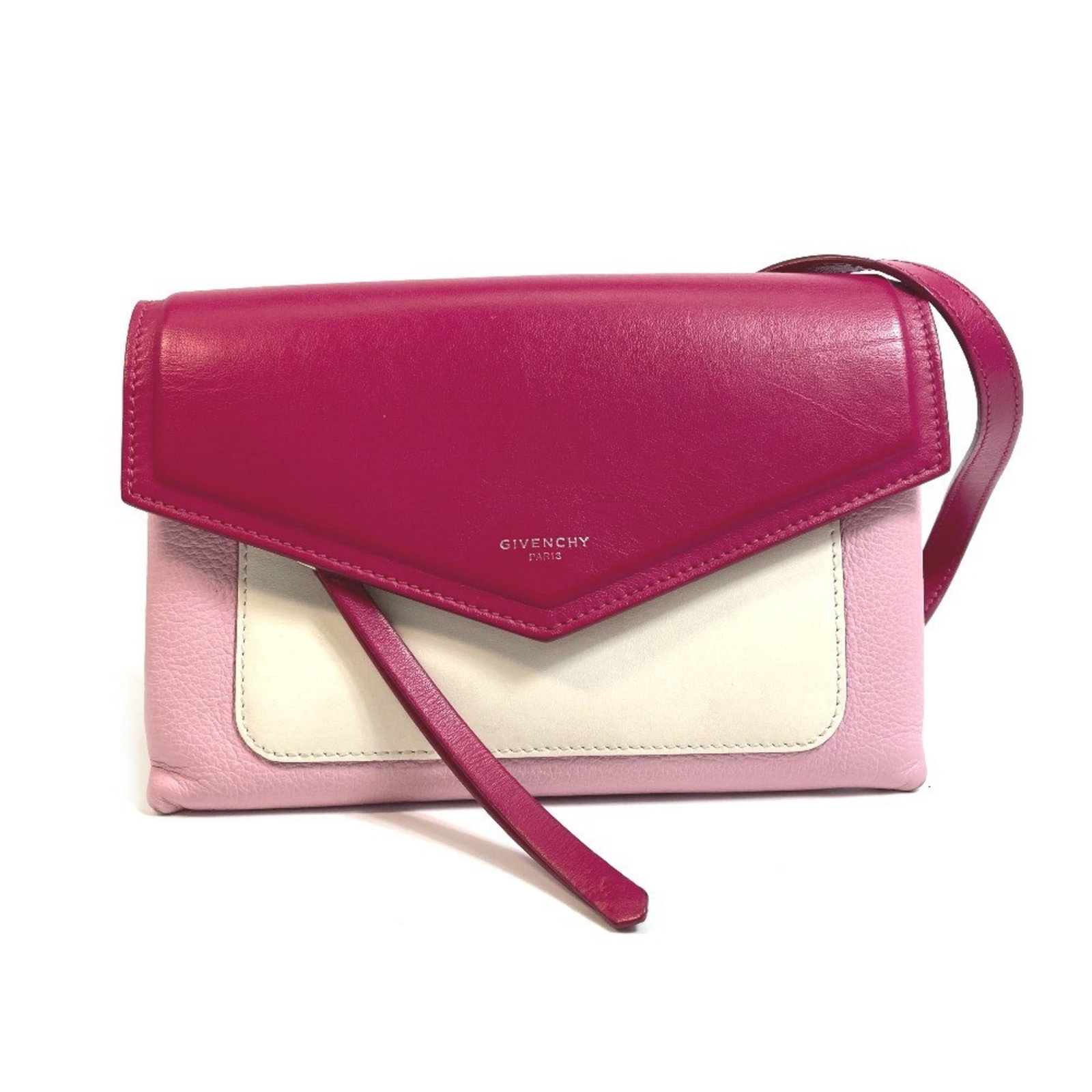 Givenchy Flap Duet Pochette Shoulder Bag In Leather: Brand: Givenchy Type: Pochette, Shoulder Bag Material: Leather Color: Pink, White Gender: Women Size (Hxwxd): 15cm x 23cm x 4.5cm / 5.9'' x 9.05'' x 1.77'' Condition: Used (good), Traces of usage, scr