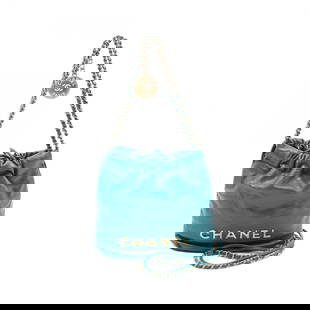 Chanel 22 Mini Shoulder Bag Leather: Brand: Chanel Type: Shoulder Bag Material: Leather Color: Green Hardware Color: Gold Gender: Women Size (Hxwxd): 19cm x 17.5cm x 6cm / 7.48'' x 6.88'' x 2.36'' Handle Length: 32cm - 42cm / 12.59'' -