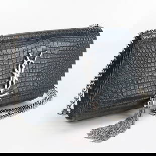 Saint Laurent Sl91704 Chainshoulder Bag Kate Leather Gray Women: Color: gray MetalColor:Silver Material: leather ChainShoulder Bag Size(Cm): W20cm x H14cm x D4cm Size(Inch): W7.9inch x H5.5inch x D1.6inch Product Details: [Inside]Open pocket x 1 strap