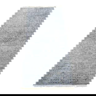 2'6"X5'10" Gray Broken Zoroastrian Design Silk Hand Knotted Runner Rug: Style: Zoroastrian Type: Indoor Material: Silk Color: Grey Item Length: 70 Item Width: 30 Rug Type: Hand Knotted Pile: Silk Shape: Runner Field Color: Grey Size: 2"6" x 5"10" / 76 CM X 178 CM Age: