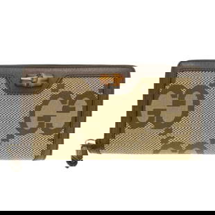 Unused Gucci Jumbo Gg Bamboo 658634 Canvas/Leather Brown Long Wallet 0783Gucci: Brand: Gucci Type: Long Wallet (Bi-Fold) Gender: Women Material: Canvas , Leather Color: Beige, Brown Closure: Zipper Size (Hxwxd): 10cm x 19cm x 2.5cm / 3.93'' x 7.48'' x 0.98'' Condition: Opened