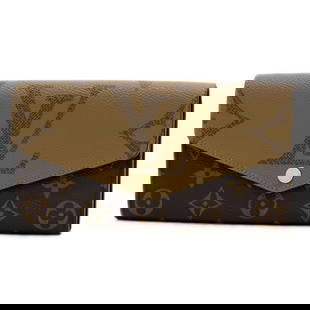 Louis Vuitton Monogram Giant Portefeuille Sarah Long Wallet M80726: Brand: Louis Vuitton Type: Long Wallet (Bi-Fold) Material: Monogram Color: Gold Closure: Snap Fastener Inner Pocket: Bill Slot , Coin Purse , Card Slot , Pocket Outer Pocket: Pocket Size (Hxwxd):