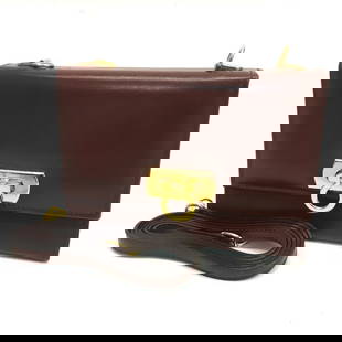 Salvatore Ferragamo Shoulder Bag Leather Brown Gancini Pochette Women: Material: Leather Gender: Women Pattern: Gancini Brand: Salvatore Ferragamo Item: Shoulder Bag Model: Pochette Line: Gancini Gender: Women Color: Brown Material: leather Accessories: Storage box,