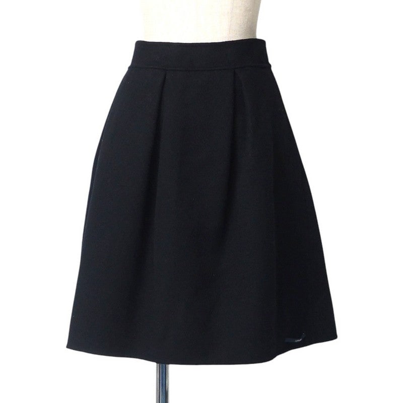 Max Mara Skirt 91061533075 Wool Black Women 44: Material: Wool Gender: Women Brand: MAX MARA Item: skirt Gender: Women Color: black Material: wool Accessories: None Notation Size: 44 Size: cm (approx.): Waist: 78 inch (approx.): West: 30.7 Conditio