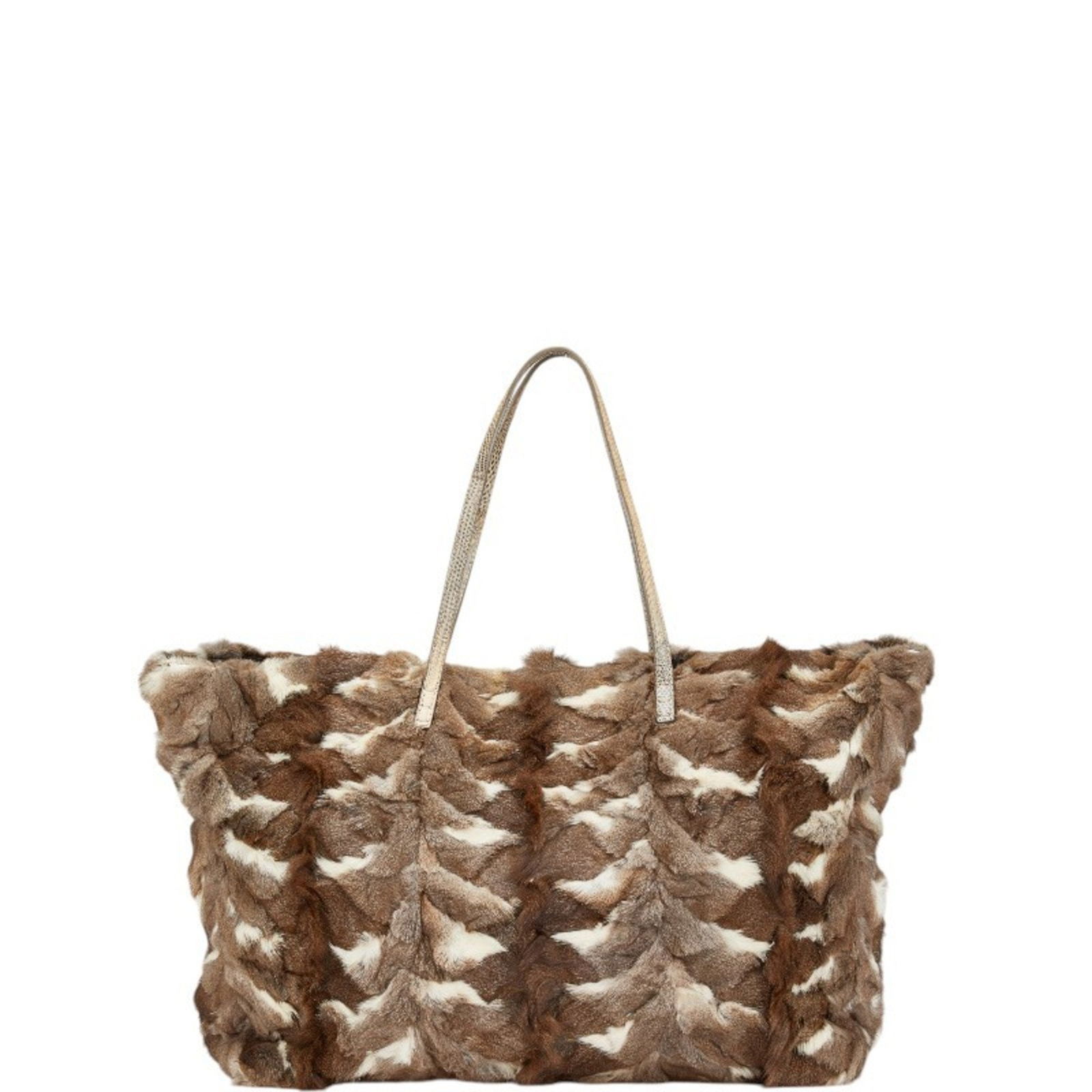 Fendi Tote Bag: Brand: Fendi Type: Handbag, Tote Bag Material: Fur , Leather Color: Brown, White Closure: Magnet Inner Pocket: Zipper Pocket Gender: Women Size (Hxwxd): 27cm x 47cm x 12cm / 10.62'' x 18.5'' x 4.72''