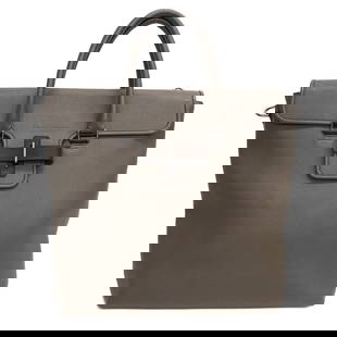 Salvatore Ferragamo Leather Large Tote Bag Greige Belt Flap: Brand: Salvatore Ferragamo Type: Tote Bag Material: Leather Color: Brown, Grayish Closure: Belt Gender: Women Size (Hxwxd): 36.5cm x 44cm x 12cm / 14.37'' x 17.32'' x 4.72'' Handle Length: 47cm /