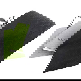 Gucci Tie 456520 Main: Material: Silk Gender: Mens Brand: GUCCI Item: tie Gender: mens Color: black Material: Main: 100% silk, Lining: 60% cupra, Lining: 40% silk Accessories: Comes with tag and shopping bag. (Please