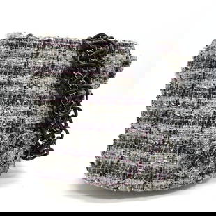 Chanel Shoulder Bag Tweed Gray Camelia Flap Women: Gender: Women Pattern: Camelia Brand: CHANEL Item: Shoulder Bag Model: flap Line: Camelia Gender: Women Color: gray Material: tweed Accessories: Serial seal Size: cm (approx.): W31 x H35 x D5