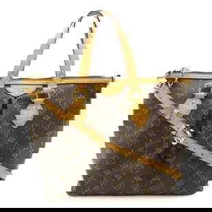 Louis Vuitton Monogram Palermo Pm Tote Bag: Brand: Louis Vuitton Type: Handbag, Shoulder Bag, Tote Bag Material: Monogram Color: Brown, Monogram Gender: Women Size (Hxwxd): 25cm x 36cm x 16cm / 9.84'' x 14.17'' x 6.29'' Condition: Used