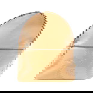 Longchamp 20001 Hqa Backpack: Brand: Longchamp Type: Backpack Material: Leather Hardware Color: Silver Inner Pocket: Zipper Pocket 1, Open Pocket 2 Outer Pocket: Zipper Pocket 2 Gender: Women Size (Hxwxd): 36cm x 32cm x 12cm /