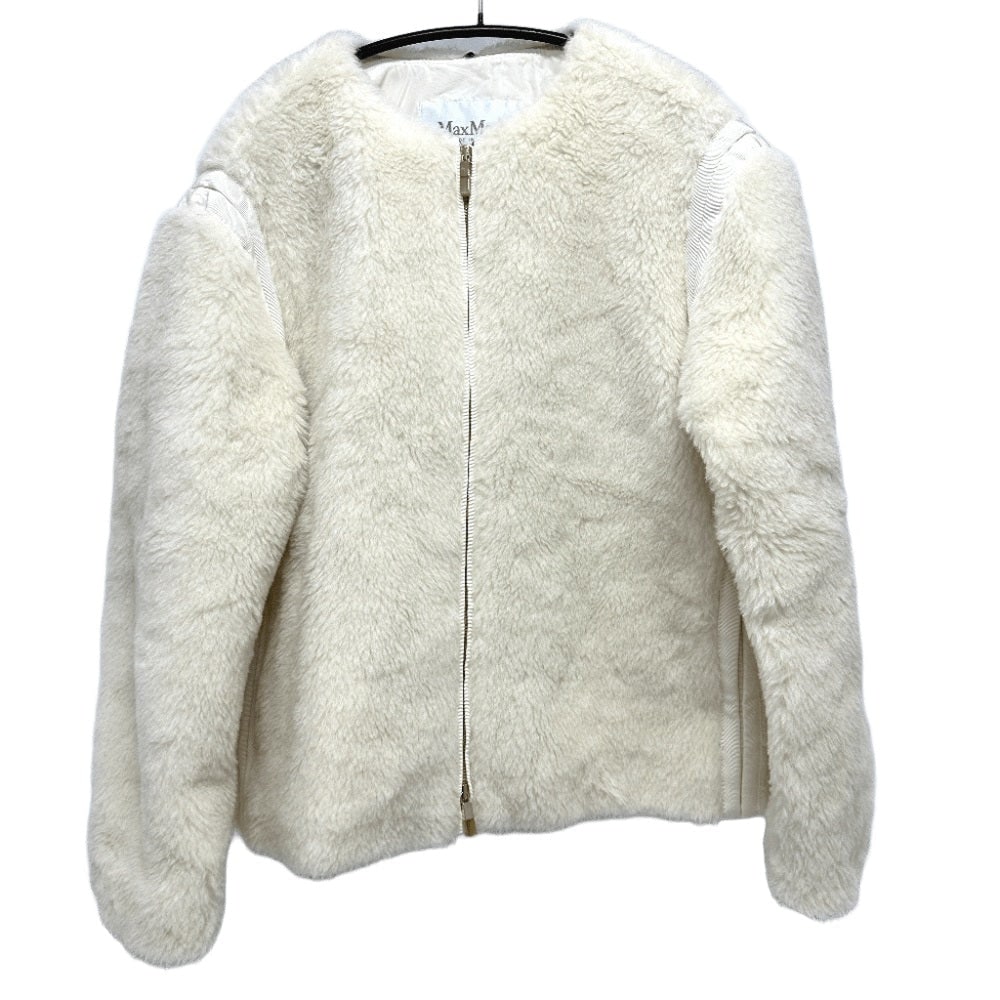 Max Mara Jacket 24110810216 Alpaca White Teddy Bear Apparel Women 36: Gender: Women Brand: MAX MARA Item: Jacket Model: Teddy Bear Apparel Gender: Women Color: white Material: alpaca Accessories: None Notation Size: 36 Condition: Notices With quality tag, with brand tag