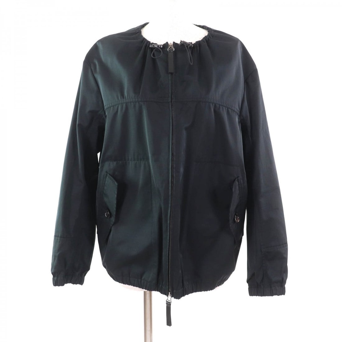 Marni No Color Jacket Jkma0095A0 Main: Material: Cotton Gender: Women Brand: MARNI Item: No color jacket Gender: Women Color: black Material: Main: 66% polyester, Main: 34% cotton, Part: Sheepskin Accessories: tag Notation Size: 38 Size: c