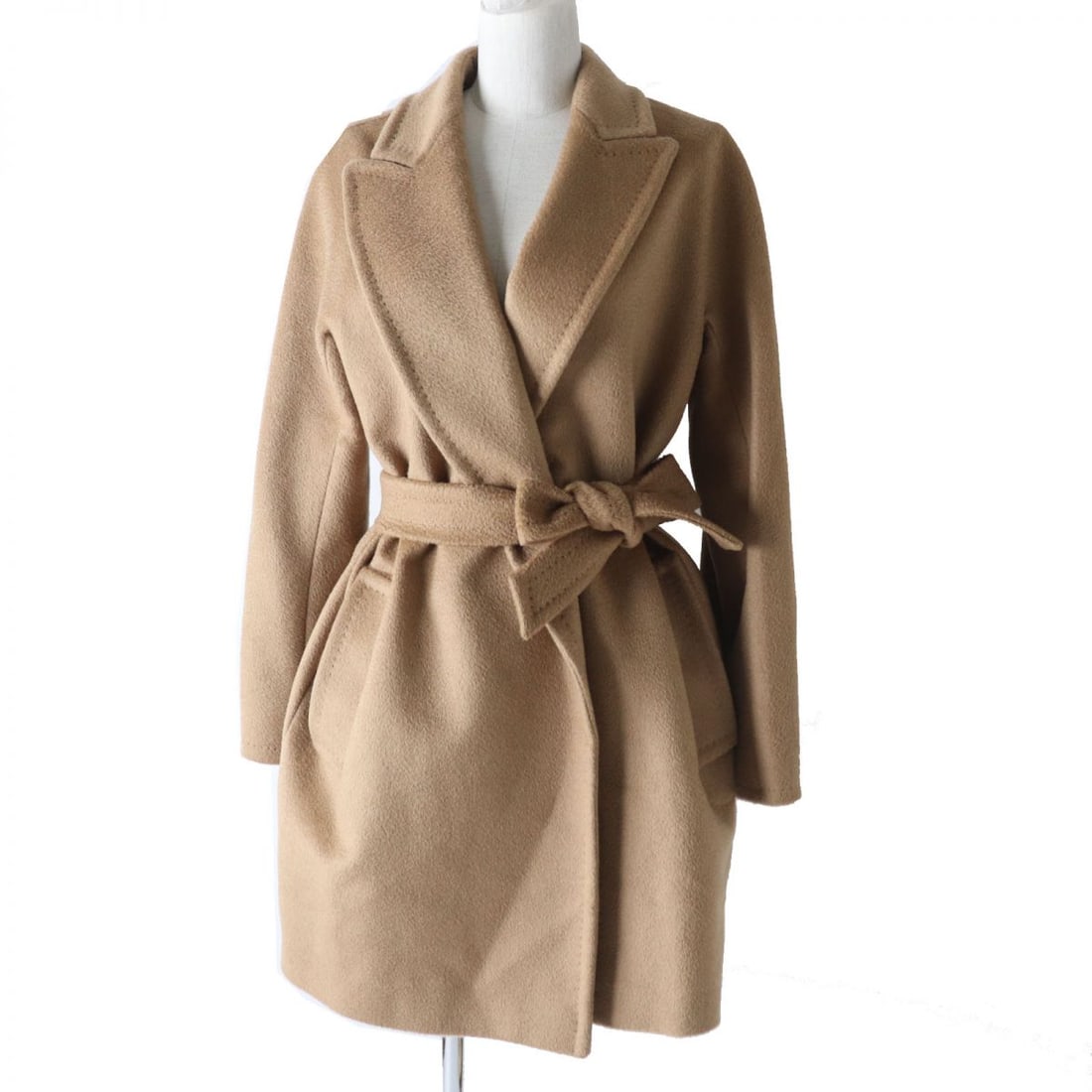 Max Mara Coat Outer: Gender: Women Brand: MAX MARA Item: coat Gender: Women Color: beige Material: Outer: 100% camel, Lining: 100% rayon Accessories: Hanger, Garment, Tag, Belt Notation Size: 36 Size: cm (approx.): Dress