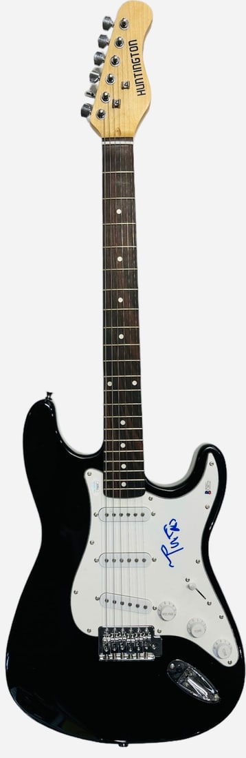 Tom Petty Autographed Huntington Guitar (Jsa): Brand: James Spence Authentication (JSA) Product Disclaimer: Not affiliated with any team or league. Signatures are unverified unless a certificate is stated. For inquiries, please reach out to suppor