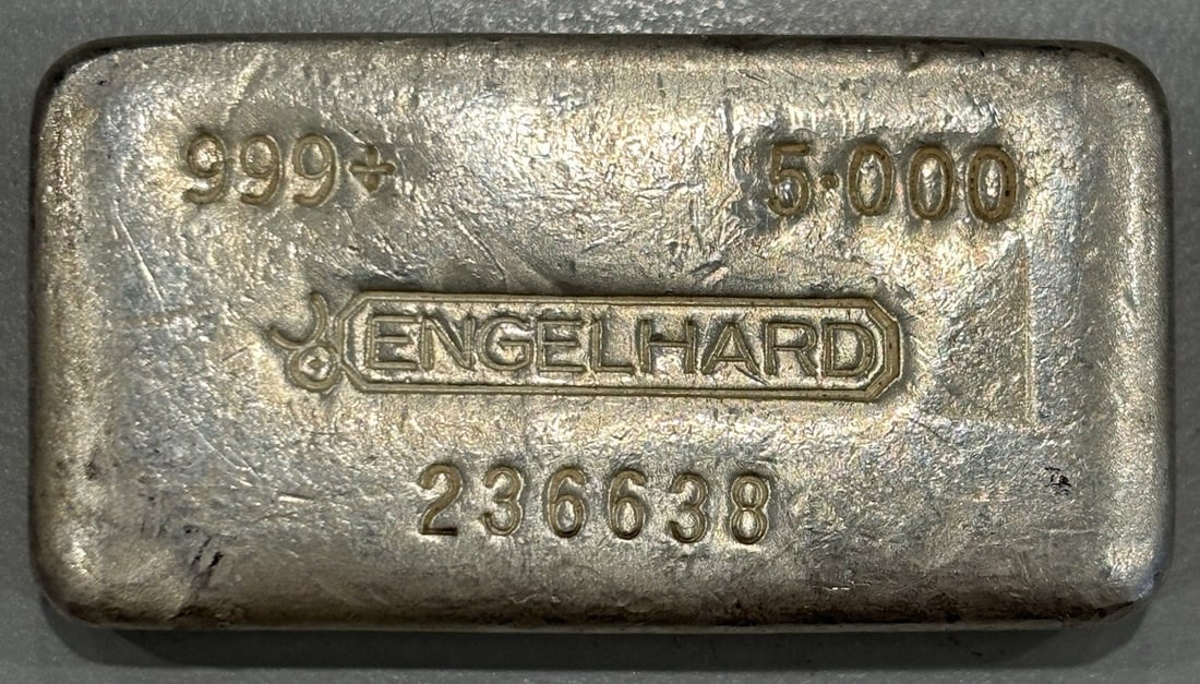 5 Oz Engelhard Poured Bar Bull Logo (1 of 2)