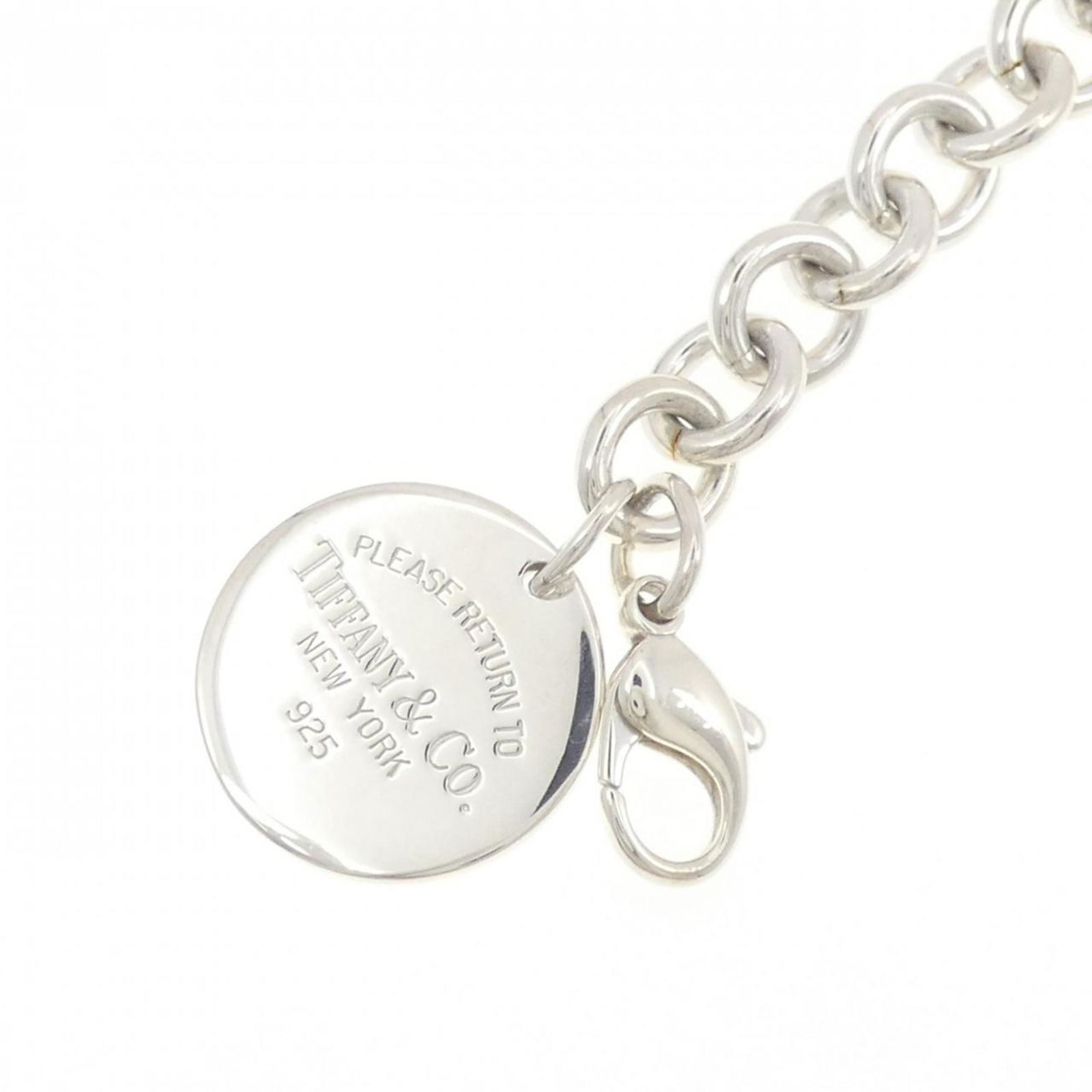 Tiffany Return To Bracelet: Brand: Tiffany Type: Charm Bracelet Gender: Women Material: Silver 925 Length: 19cm / 7.48'' Condition: Used (like new), Hardly any traces of usage nice item or refurbished item Product Disclaimer: It
