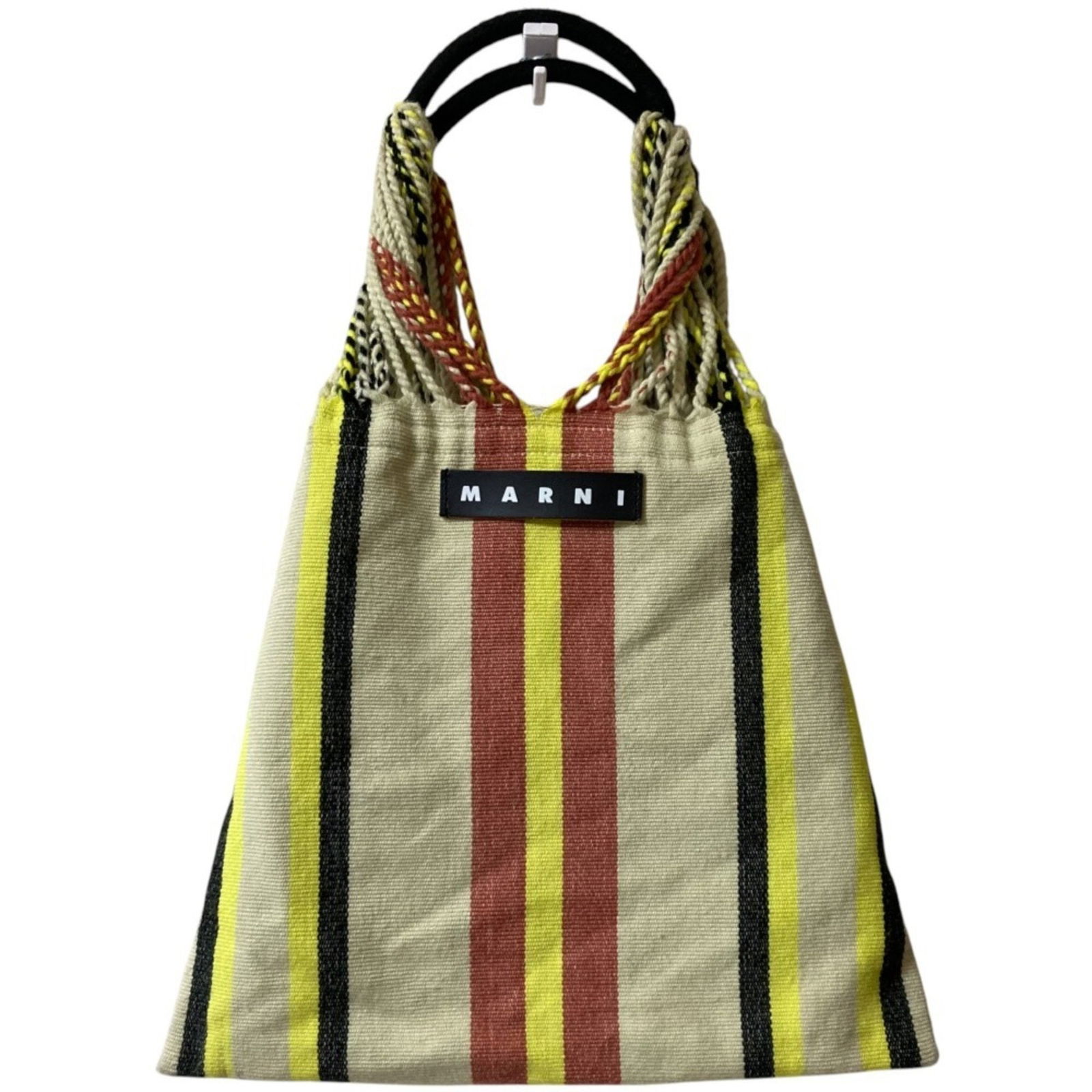 Marni Marni Market Hammock Bag Handbag Beige Multicolor: Brand: Marni Type: Handbag Color: Beige, Multi-Color Gender: Women Size (Hxwxd): 35cm x 40cm / 13.77'' x 15.74'' Handle Length: 24cm / 9.44'' Condition: Used (like new), Mint condition, like new item