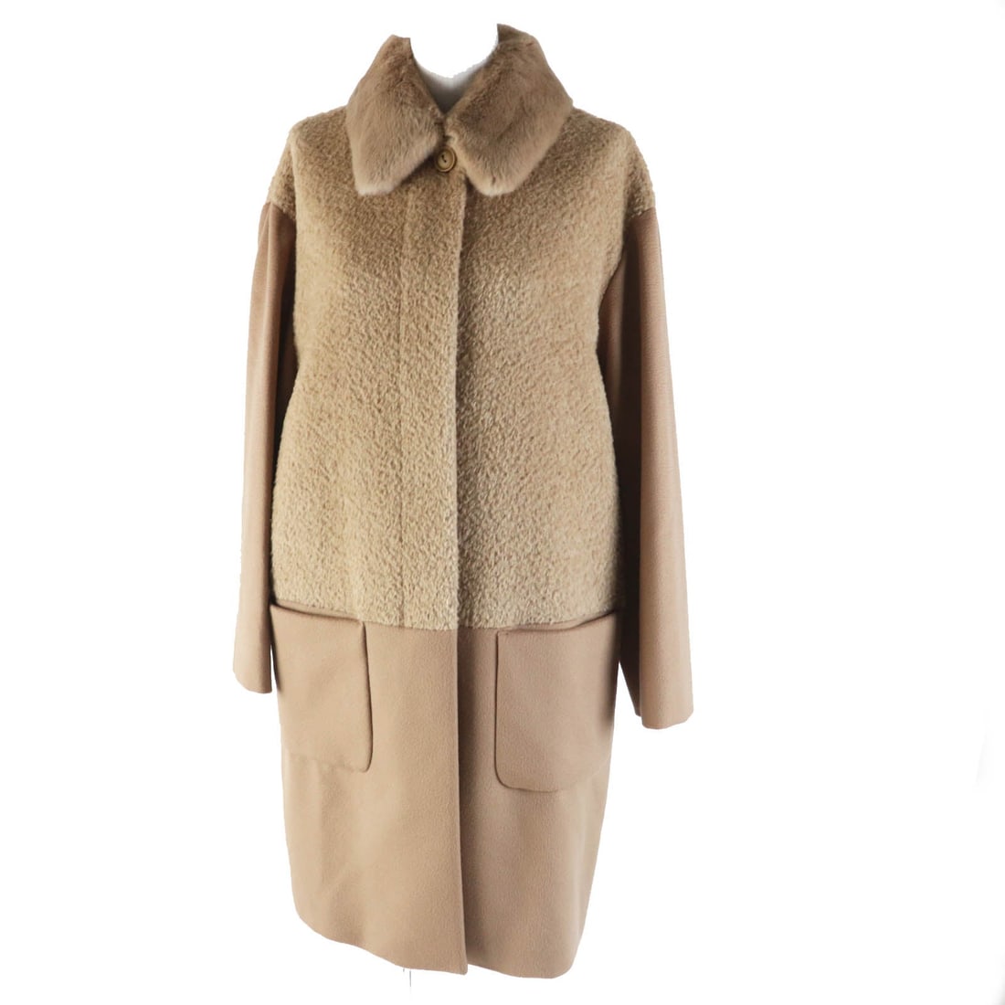 Max Mara Coat Main: Material: Wool Gender: Women Pattern: STUDIO Brand: MAX MARA Item: coat Line: STUDIO Gender: Women Color: Camel Material: Main: 52% alpaca, Main: 48% wool, Part: 100% wool, Lining: 100% viscose (rayon