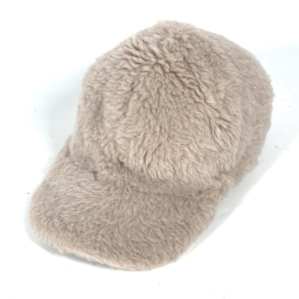 Max Mara Cap Wool, Silk Beige Fur Moko Moko Teddy 58: Material: Wool Gender: Women Pattern: Fur Moko Moko Brand: MAX MARA Item: cap Model: Teddy Line: Fur Moko Moko Gender: Women Color: beige Material: Wool, Silk Accessories: None Notation Size: 58 Size: