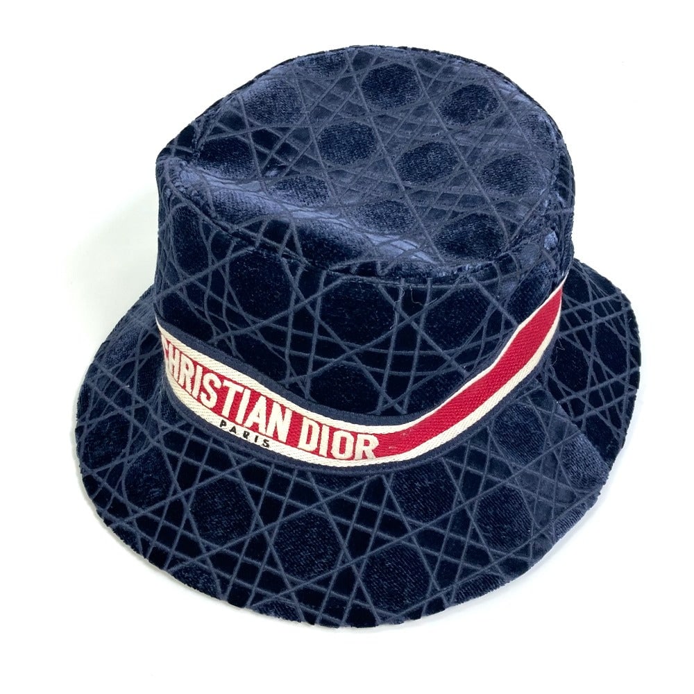 Dior Hat 15Can923X134 Cotton / Silk: Material: Cotton Gender: Unisex Pattern: 21AW Velor Brand: Dior Item: hat Model: Canage logo bob Line: 21AW Velor Gender: unisex Color: Navy Material: Cotton, Silk, Viscose Polyester Accessories: None