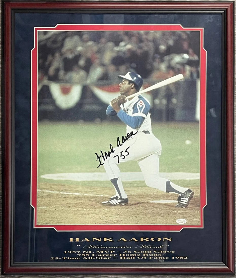 Hank Aaron Autographed Framed 16X20 Photo (Jsa) (1 of 2)