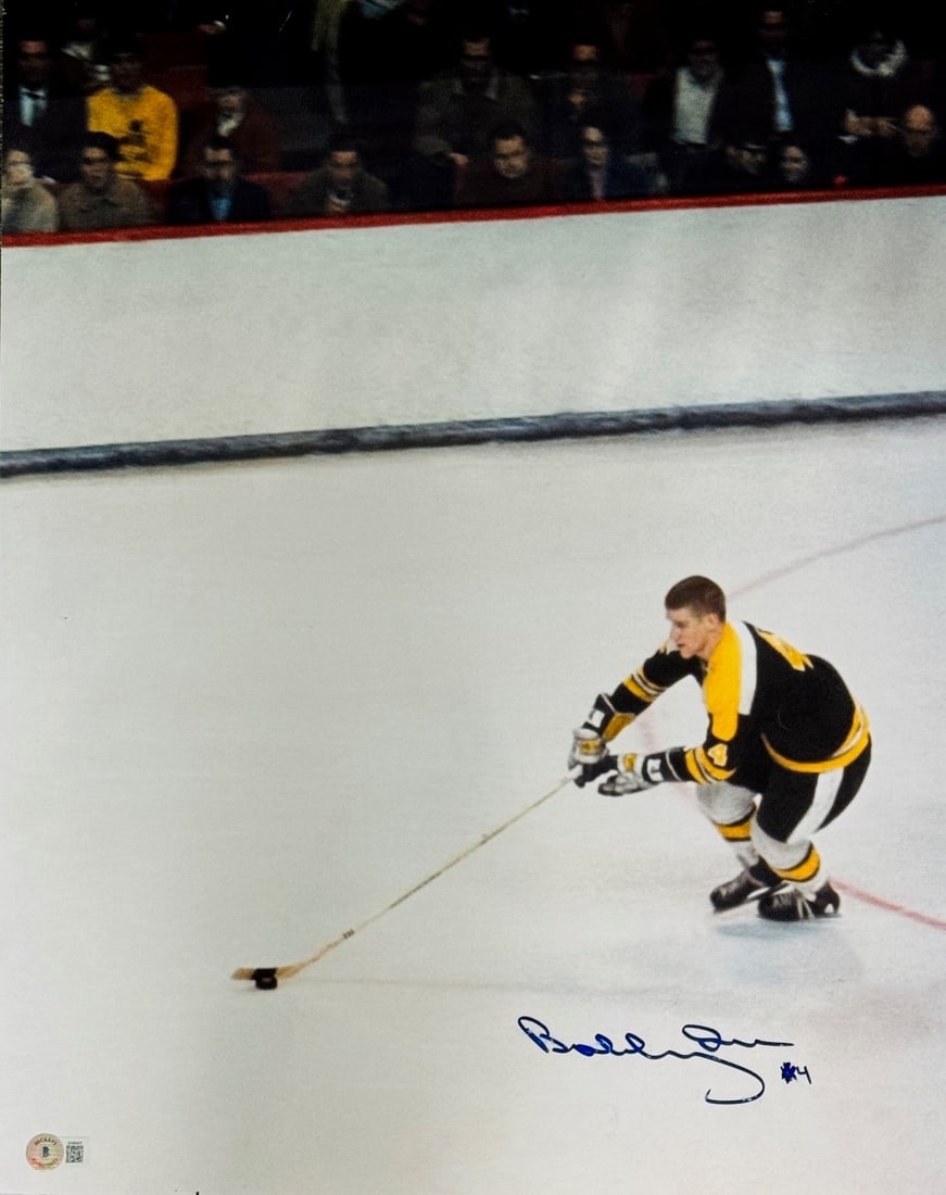 Bobby Orr Autographed 16X20 Hockey Photo (Beckett) (1 of 2)
