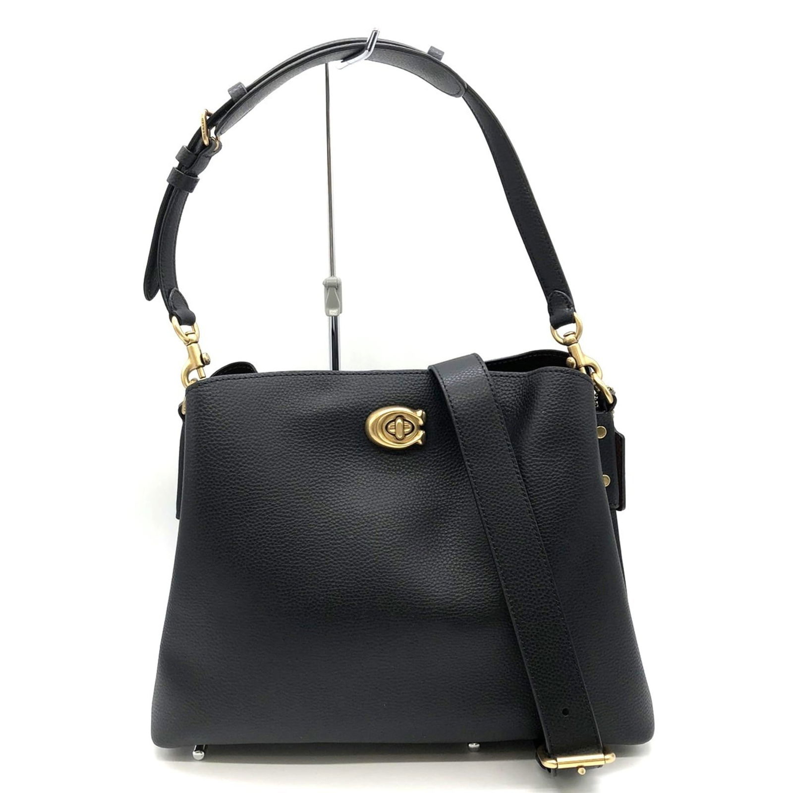 Coach Coach Handbag/Shoulder Bag: Brand: Coach Type: Handbag, Shoulder Bag Material: Leather Color: Black Gender: Men,Women Size (Hxwxd): 24cm x 31cm x 11cm / 9.44'' x 12.2'' x 4.33'' Condition: Used (very good), A few traces of usage