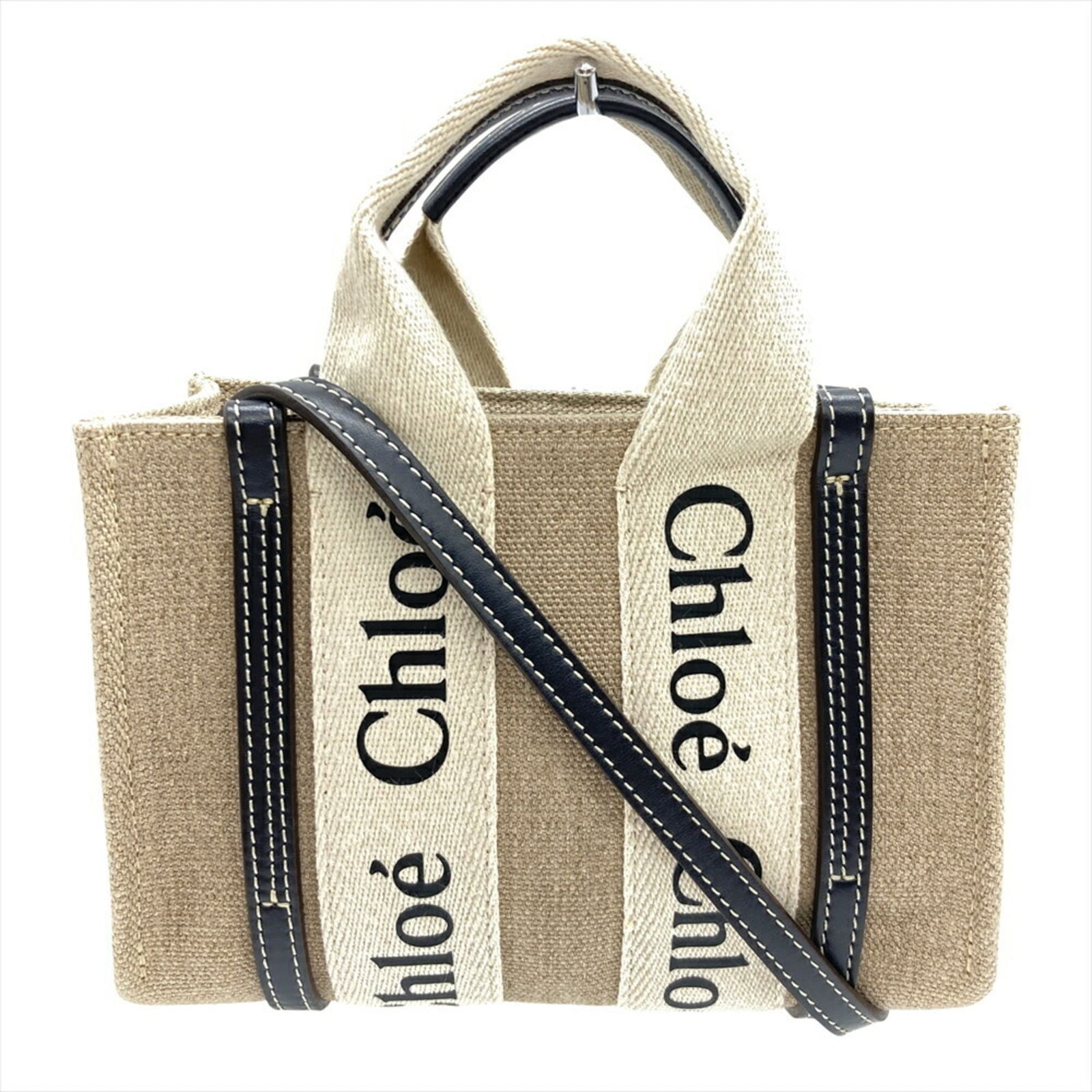 Chlo Chloe Woody Mini Shoulder Bag In Beige: Brand: Chlo Type: Shoulder Bag Material: Linen Color: Beige Gender: Women Size (Hxwxd): 14cm x 20cm x 6cm / 5.51'' x 7.87'' x 2.36'' Condition: Used (good), Traces of usage, scratches / dirt can be se