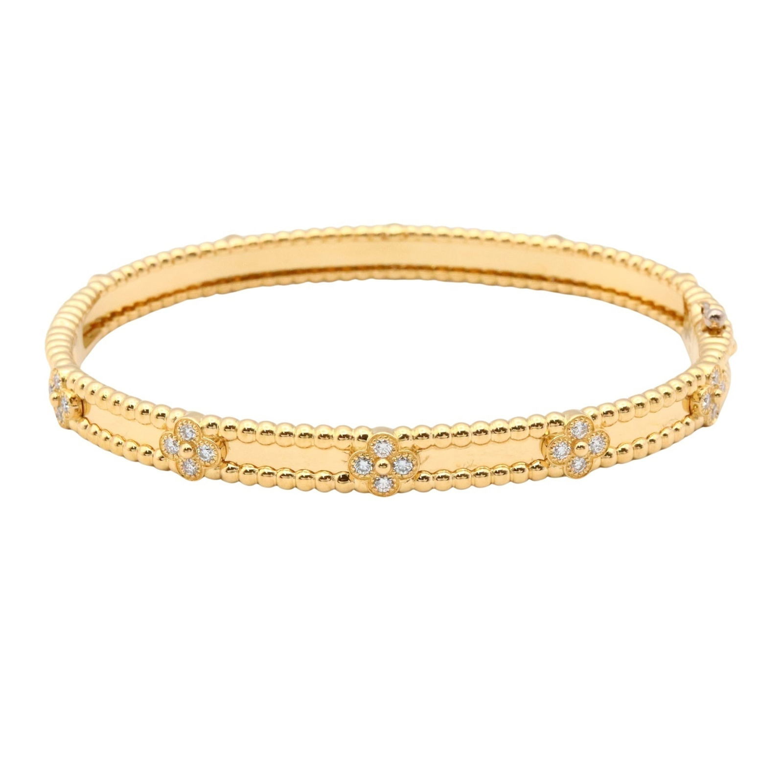 Van Cleef & Arpels Perle Sweet Clover Diamond Bracelet: Brand: Van Cleef & Arpels Type: Charm Bracelet Gender: Women Material: Yellow Gold (18K) Color: Clear Stone: Diamond Length: 16.5cm / 6.49'' Condition: Used (very good), A few traces of usage, some sc