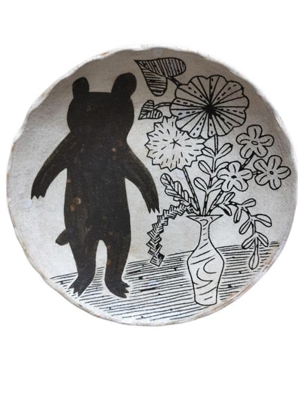 Makoto Kagoshima Handcrafted Decorative Plate In Bear & Flower Motif - New: Country Of Origin: Japan Origin: Japan Antique: No Shape: Round Occasion: All Occasions Vintage: No Style: Decorative Features: NA Production Style: Art Pottery Culture: NA Handmade: Yes Pattern: NA C