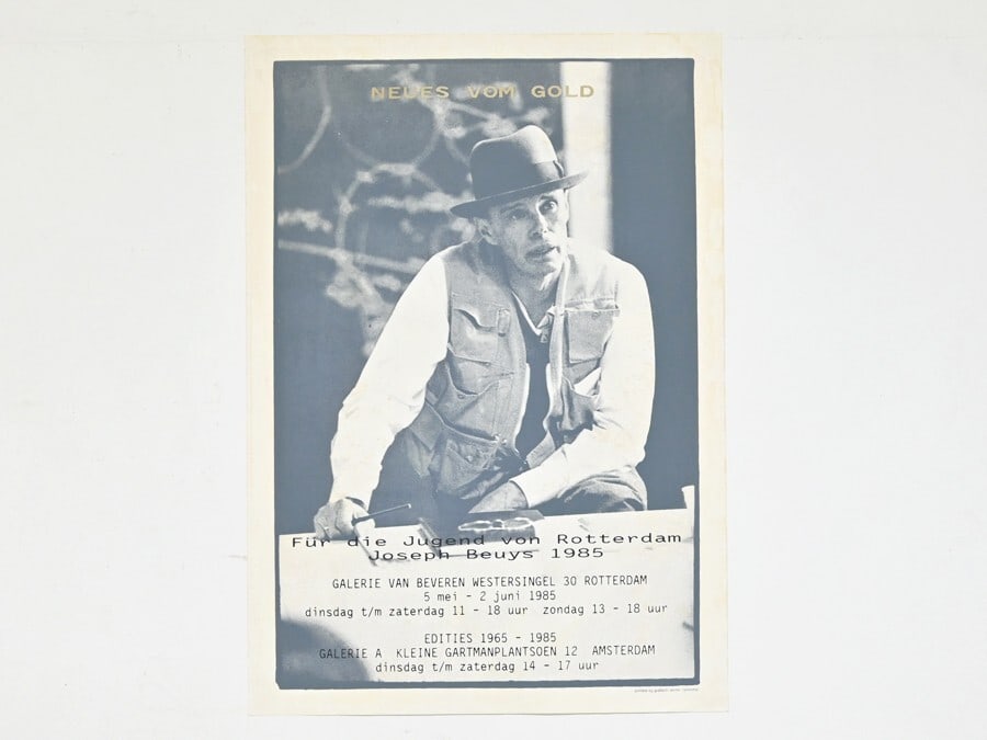 Joseph Beuys Neues Vom Gold Exhibition 1985 Original Poster 25X35In: Artist: Joseph Beuys Type: Poster Year Of Production: 1985 Size: 642x913mm 25.2x35.9inch Theme: Exhibitions Featured Person/Artist: Joseph Beuys Franchise: Galerie Van Beveren in Rotterdam Original/Li
