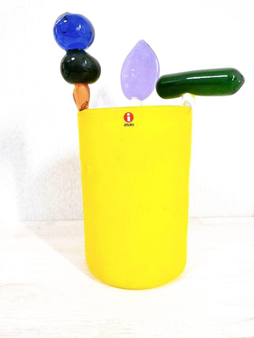 Iittala Pompom 160Mmoiva B Yellow Scope Pampula Vase: Country Of Origin: Finland Origin: Scandinavian Antique: No Signed: Yes Color: Yellow Material: Glass Subject: Abstract Art Vintage: Yes Brand: Iittala Type: Bottle Original/Licensed Reproduction: Ori