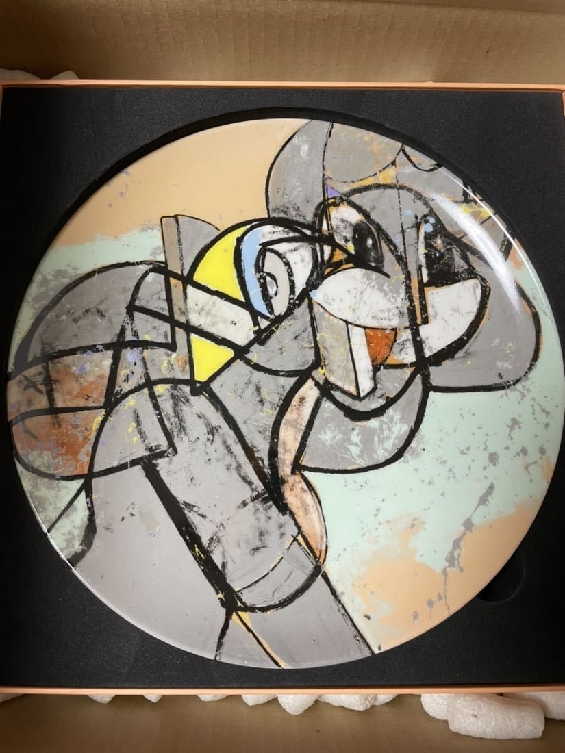 Artist Plate Project George Condo Machine Bugs Plate Artware Ed250 New: Brand: George Condo Type: Collector Plate Color: Multicolor Material: Porcelain Production Style: Art Pottery Culture: American Vintage: No Product Disclaimer: Please review the full description and p