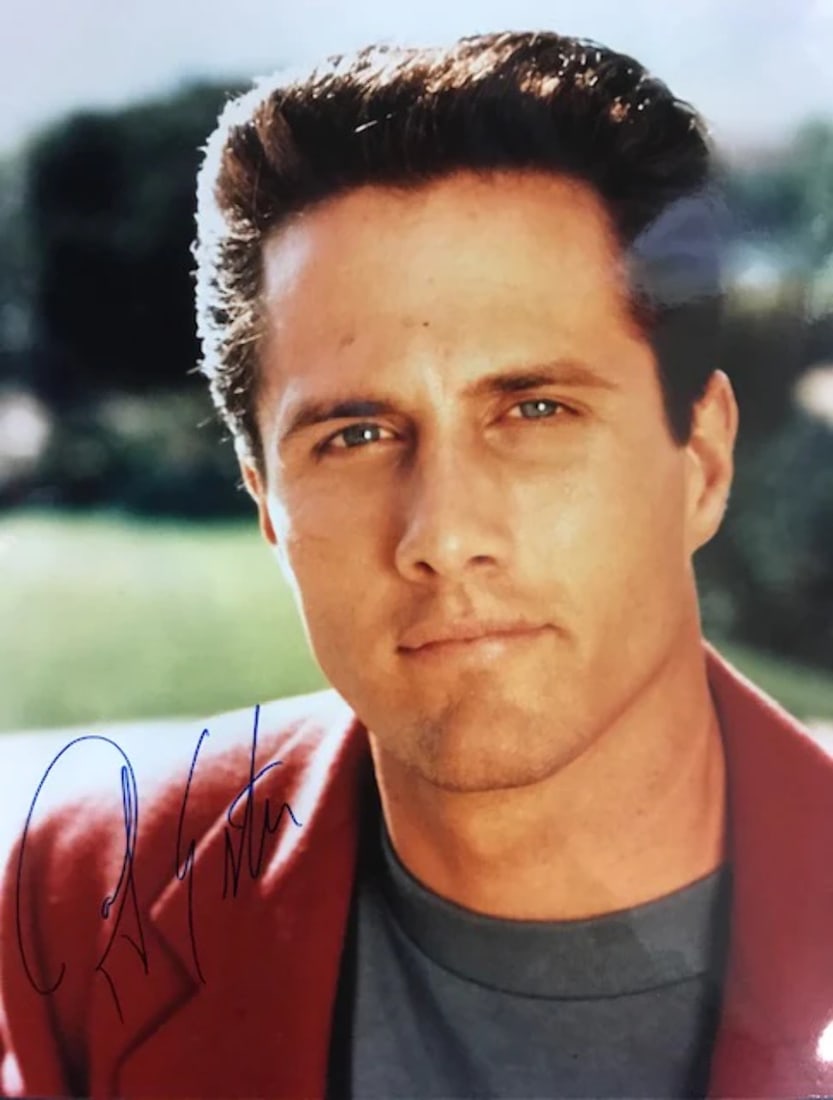 Rob Estes Autographed 8X10 Celebrity Photo (1 of 1)