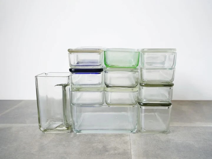 Wilhelm Wagenfeld "Collection of 15 Kubus" Designed in 1938: Wilhelm Wagenfeld "Collection of 15 Kubus" Designed in 1938 Wilhelm Wagenfeld's "Collection of 15 Kubus" plates are vintage collector items designed in 1938 and produced in Germany. Item Specifics: Br